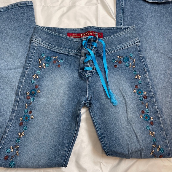 Mudd Jeans Juniors 7 Embroidered Tie Fly Flared Leg Vintage Bell 28x33 Hippie - Picture 7 of 8